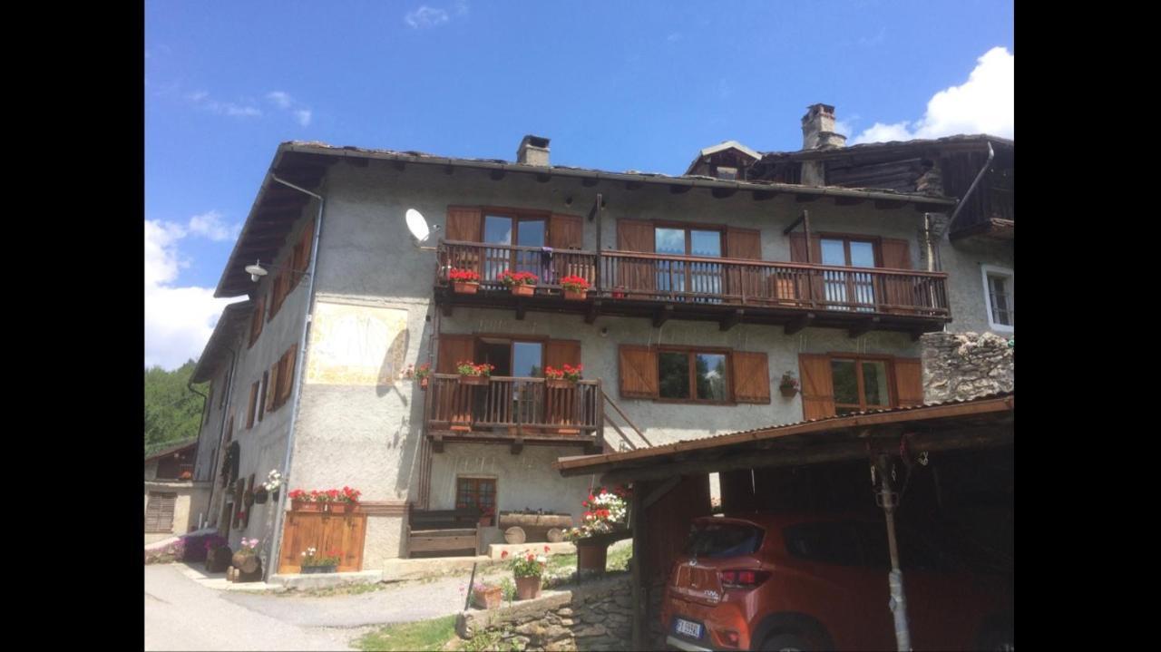 San Marco Farmhouse With A View. Sauze D'Oulx Luaran gambar